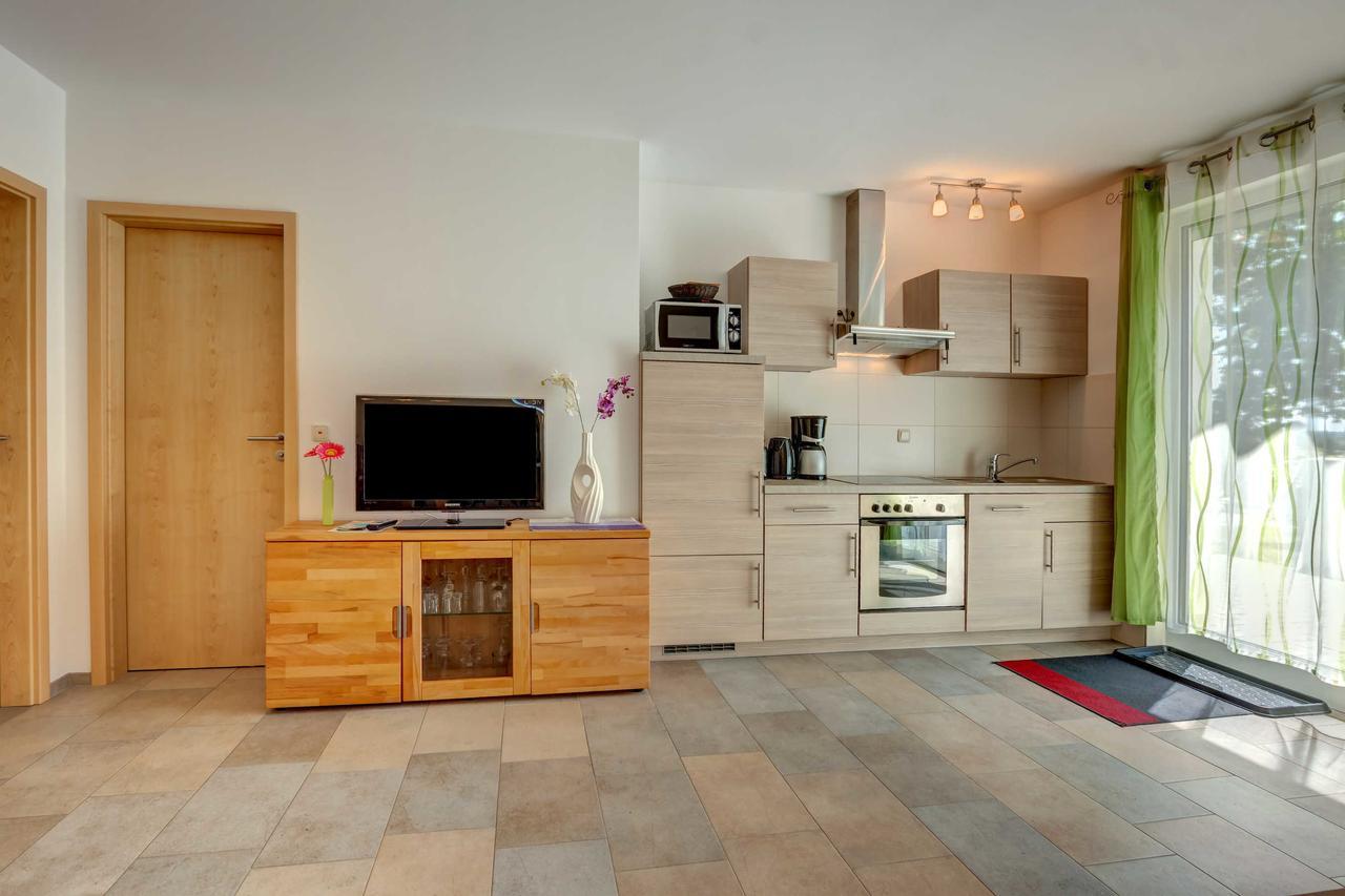 Haus Werder Wohnung 2 Mit Kamin Zinnowitz Exterior foto